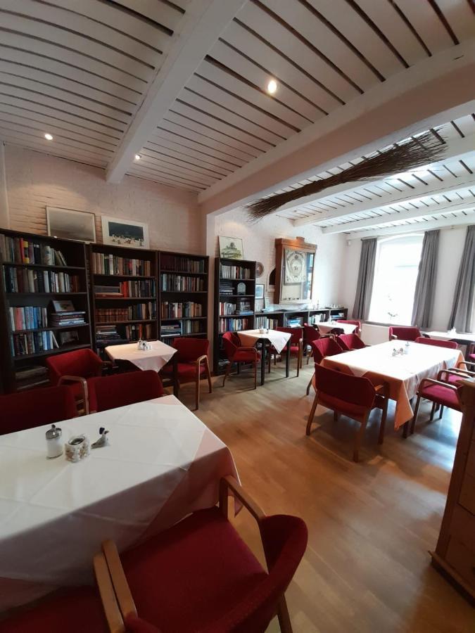 Nordfriesisches Haus Hotel Tönning Buitenkant foto