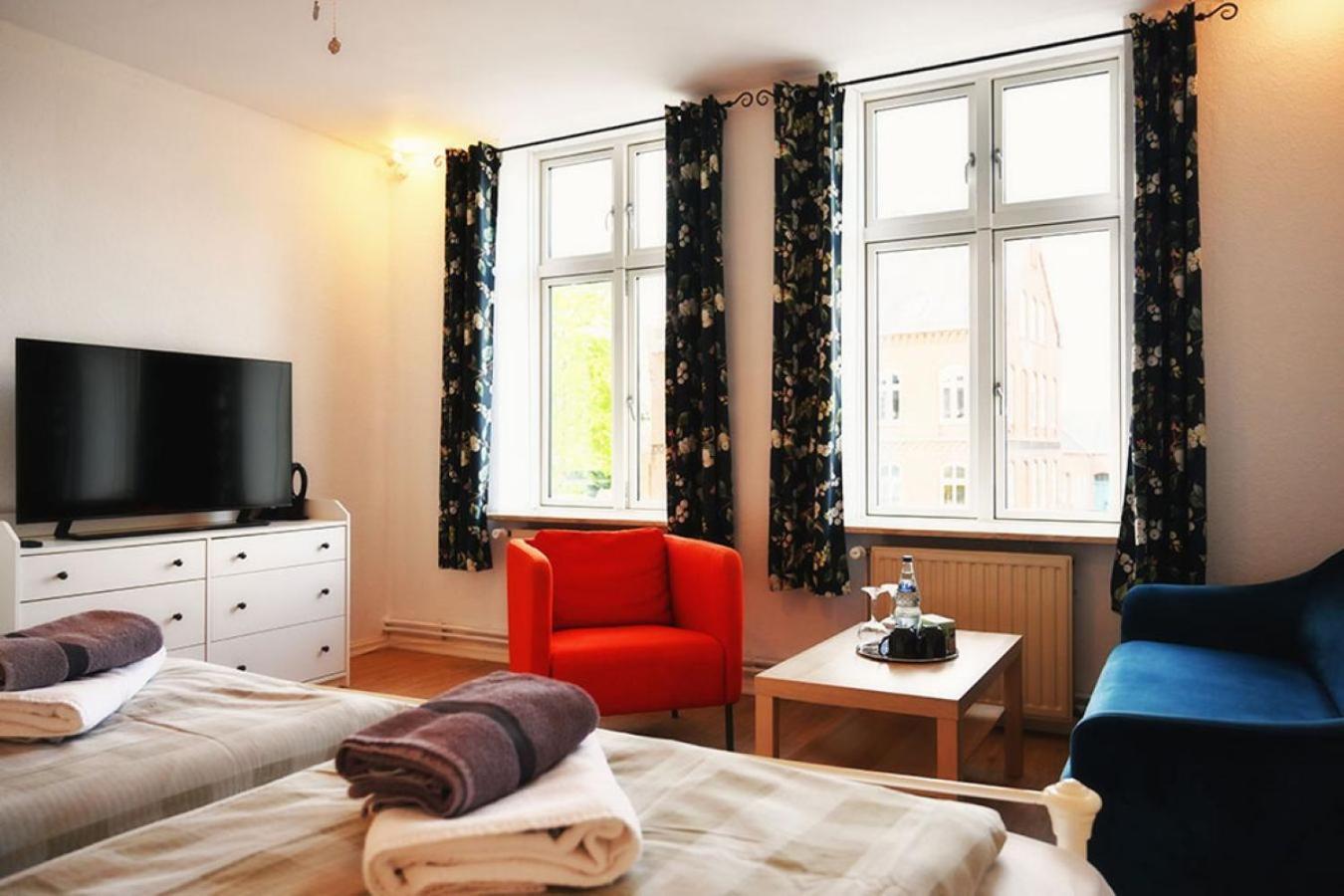 Nordfriesisches Haus Hotel Tönning Buitenkant foto